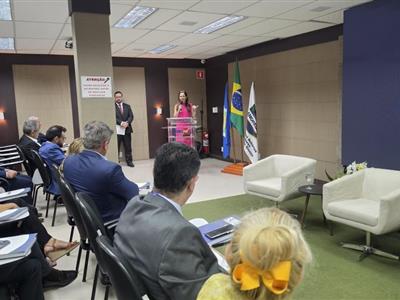 Notícia destaque: OAB-MT participa de Encontro Estadual de Notários e Registradores