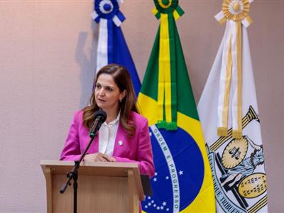 Foto da Notícia: Gisela Cardoso participa de posse da desembargadora Anglizey Solivan de Oliveira e destaca a presença das mulheres no Judiciário