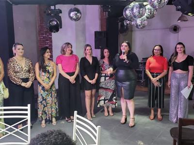 Foto da Notícia: Advogadas fortalecem elo com mulheres de Cáceres em Talk e Happy em alusão ao Mês da Mulher